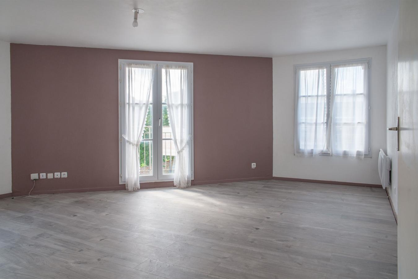 
																			3 pièces – 
																		2ème étage – 68m² - 115 000 € - Photo #1