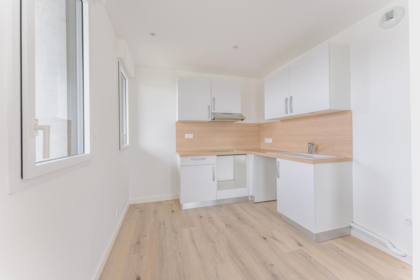 
																																							3 pièces - 
																																						8ème étage - 70m² - 990,78 € - Photo #1