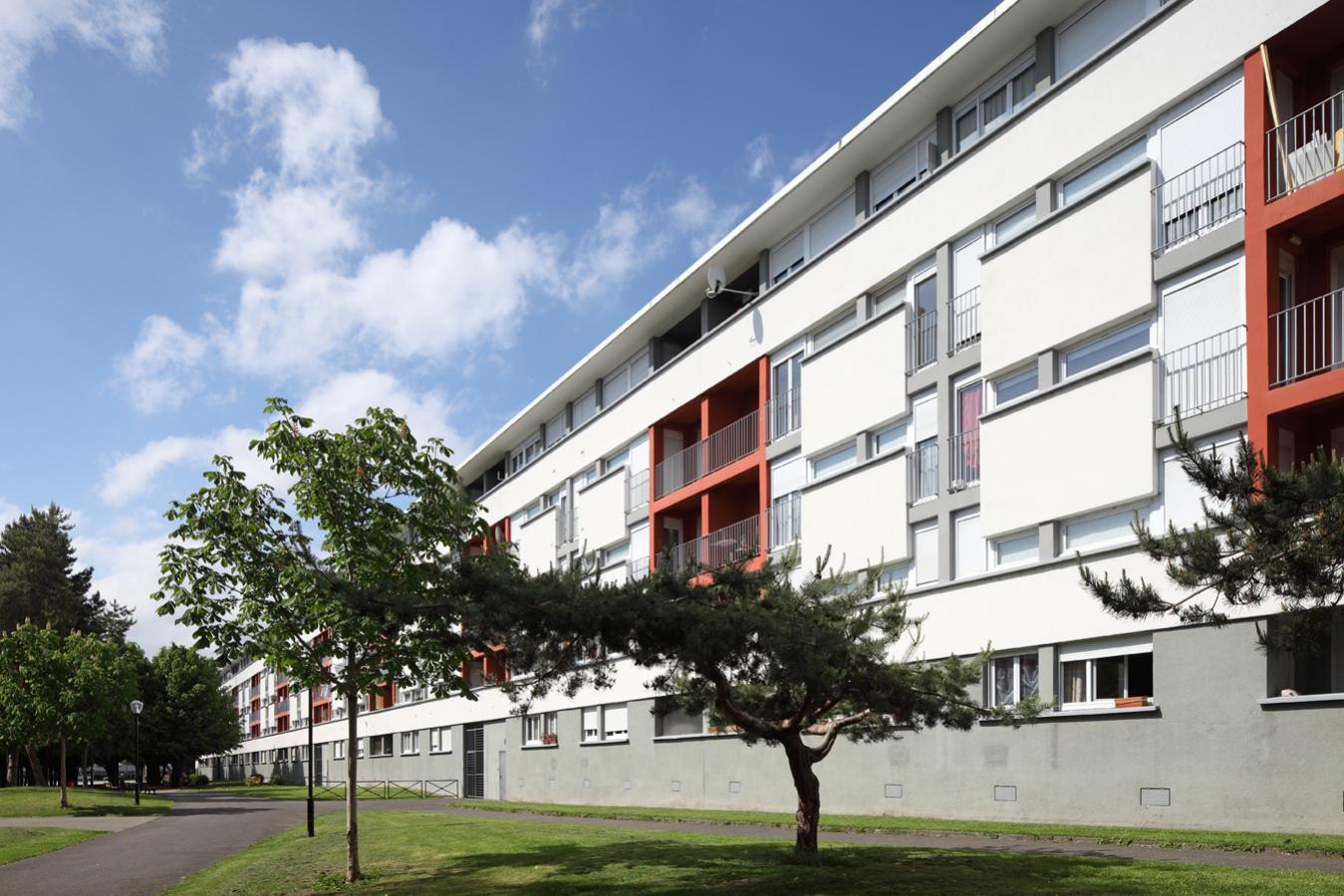 
																																							4 pièces - 
																																						2ème étage - 69m² - 603,75 € - Photo #1