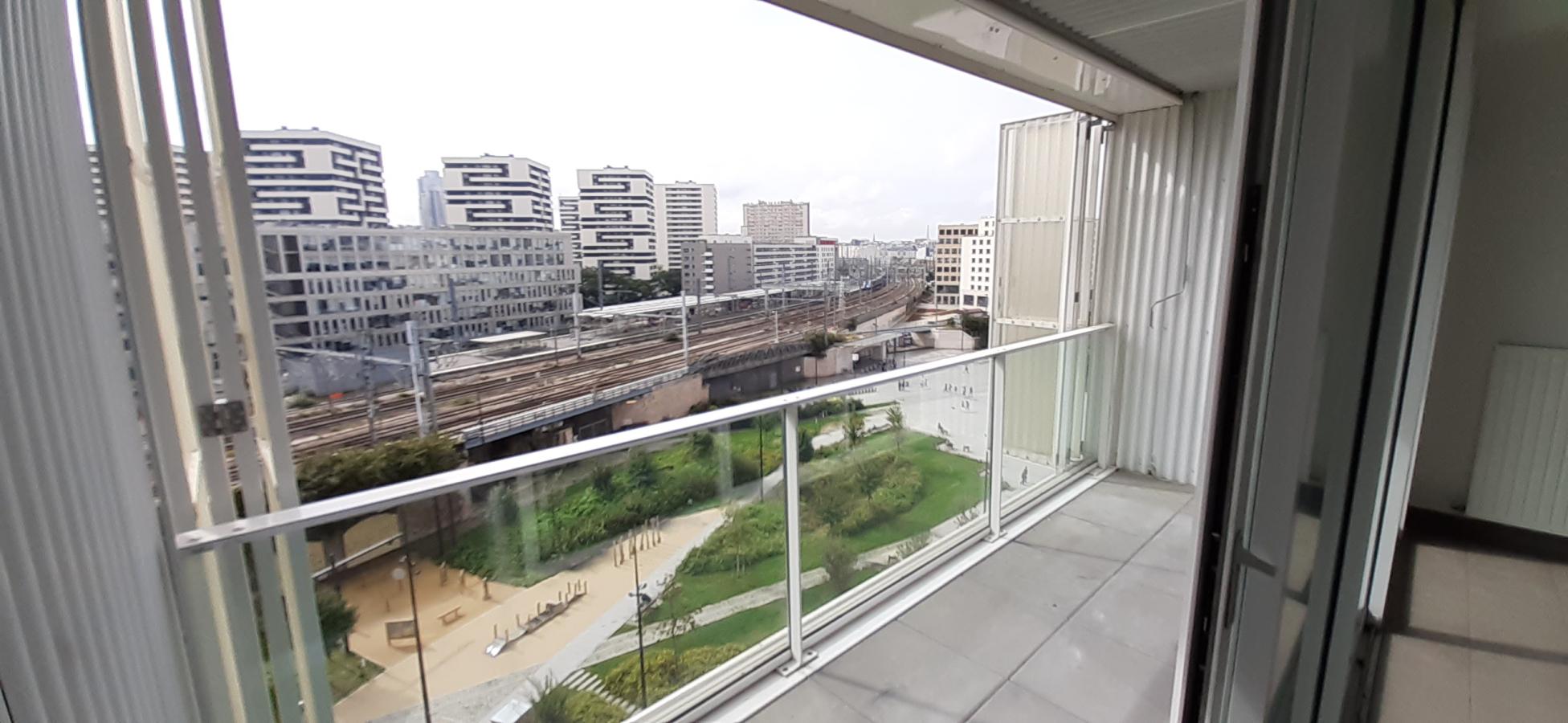 
																			3 pièces - 
																		4ème étage - 68m² - 1 760,22 € - Photo #1