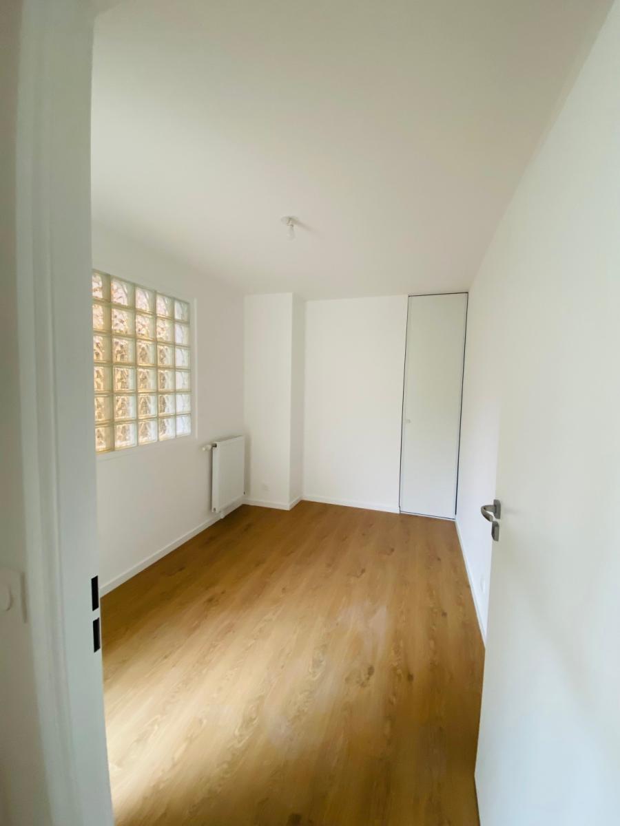 3 pièces - 1er étage - 59m² - 1 503,69 € - Photo #3
