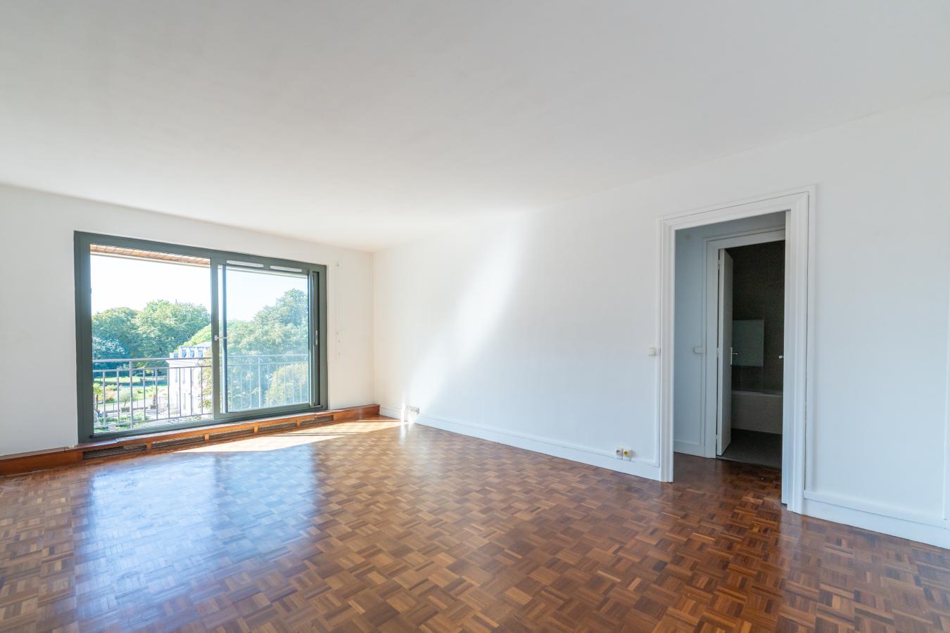 
																																							3 pièces - 
																																						6ème étage - 68m² - 2 104,67 € - Photo #4