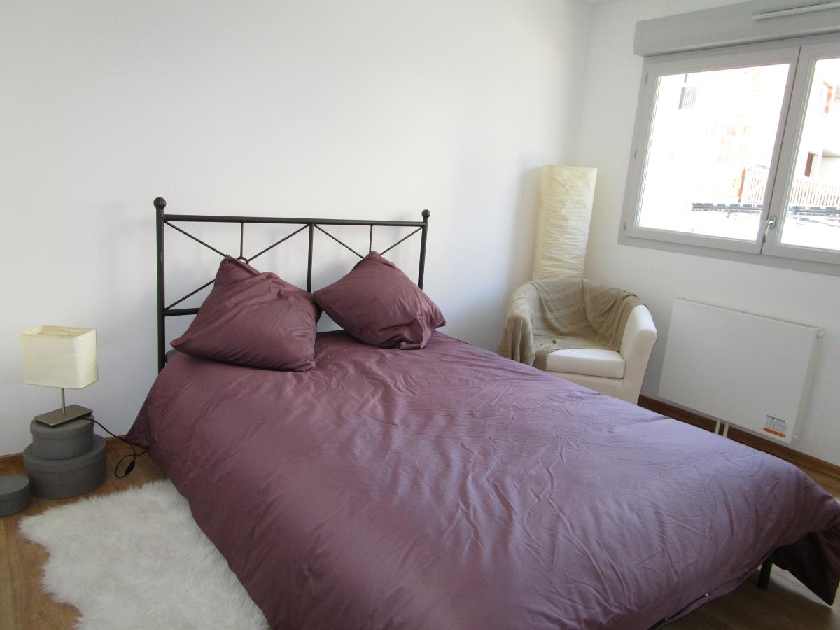 
																																							4 pièces - 
																																						RDC - 84m² - 882,46 € - Photo #4