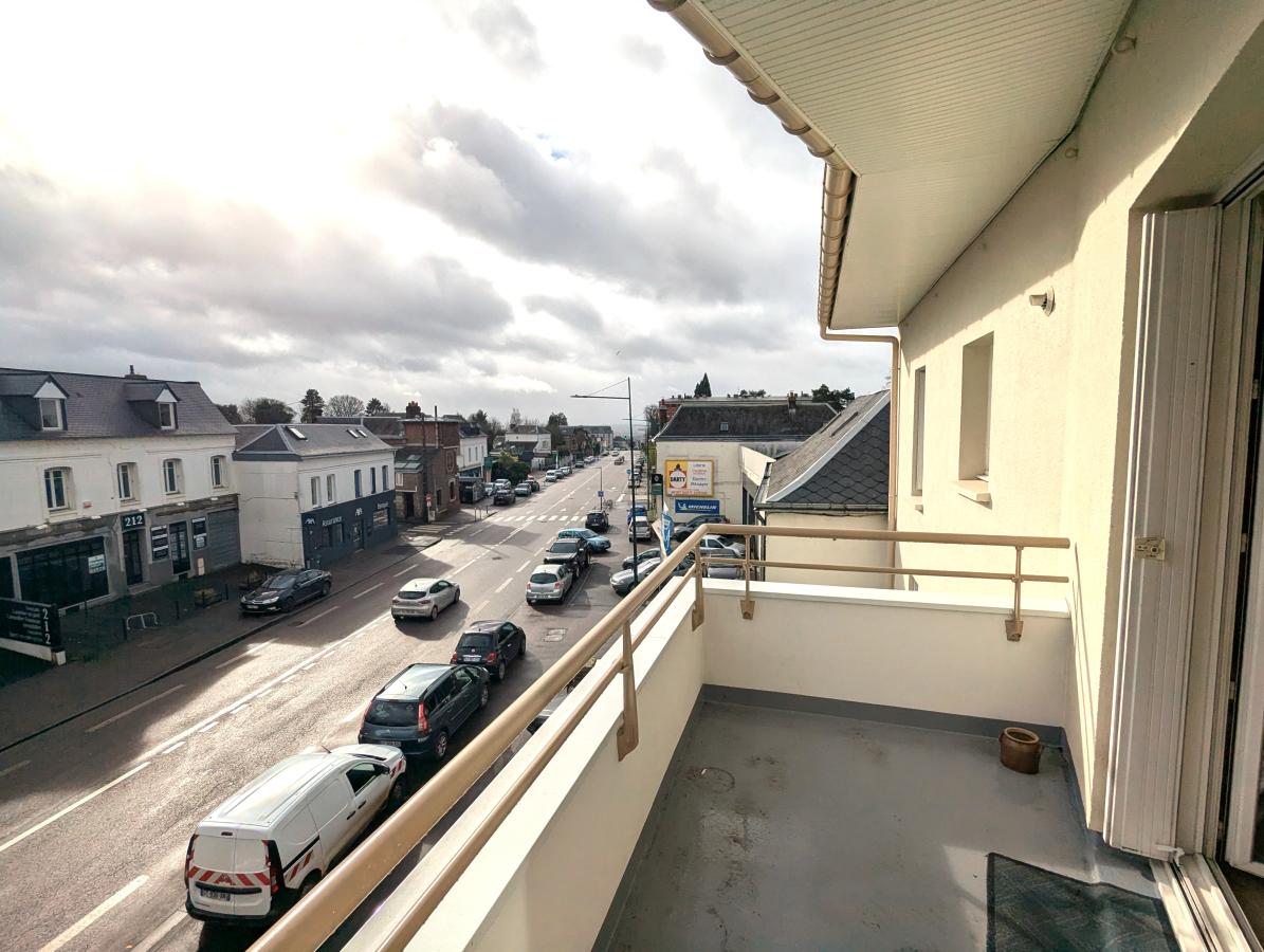 
																																							3 pièces - 
																																						2ème étage 179 000 € - Photo #2