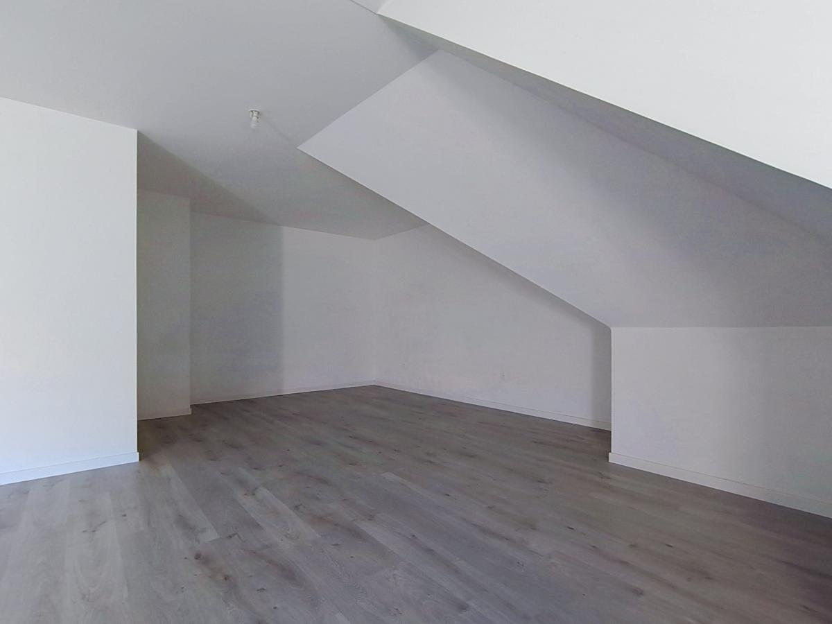 1 pièce - 4ème étage - 44m² - 835,88 € - Photo #3