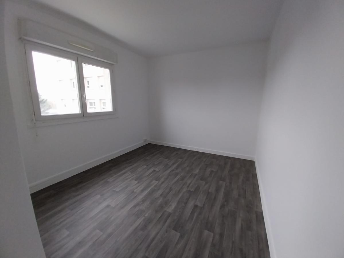 
																			3 pièces - 
																		4ème étage - 61m² - 249 000 € - Photo #5