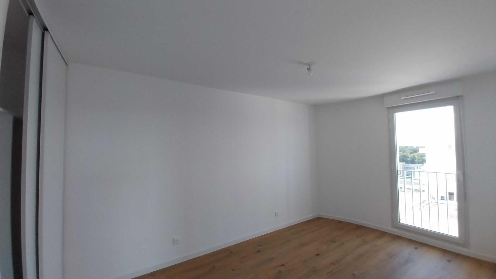 2 pièces - 9ème étage - 49m² - 777,84 € - Photo #6