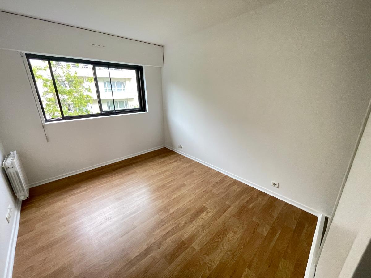 
																			4 pièces - 
																		4ème étage - 96m² - 3 167,76 € - Photo #6