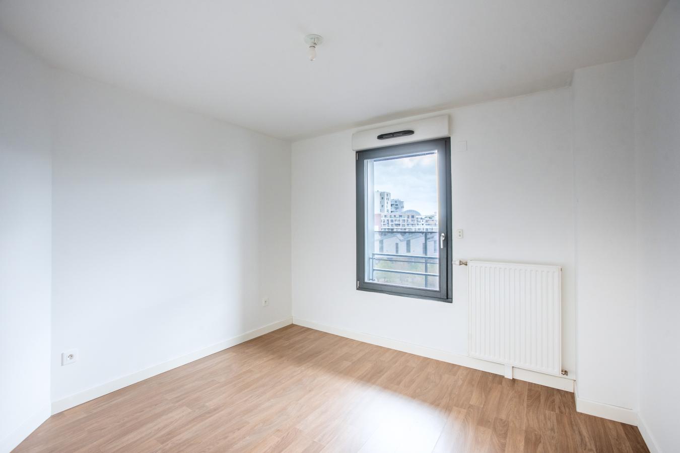 4 pièces - 4ème étage - 74m² - 1 821,84 € - Photo #5