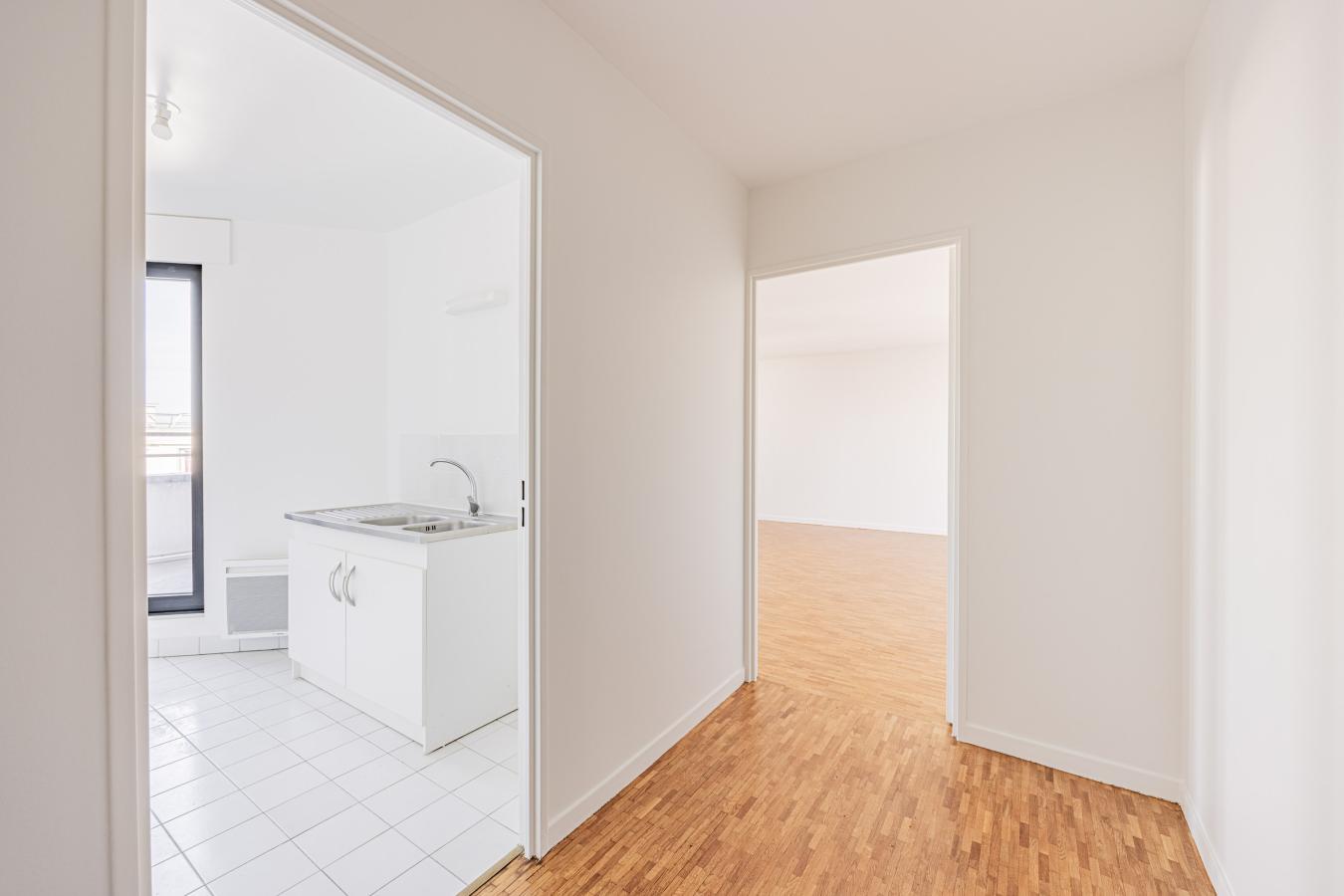 
																																							2 pièces - 
																																						9ème étage - 66m² - 630 000 € - Photo #2