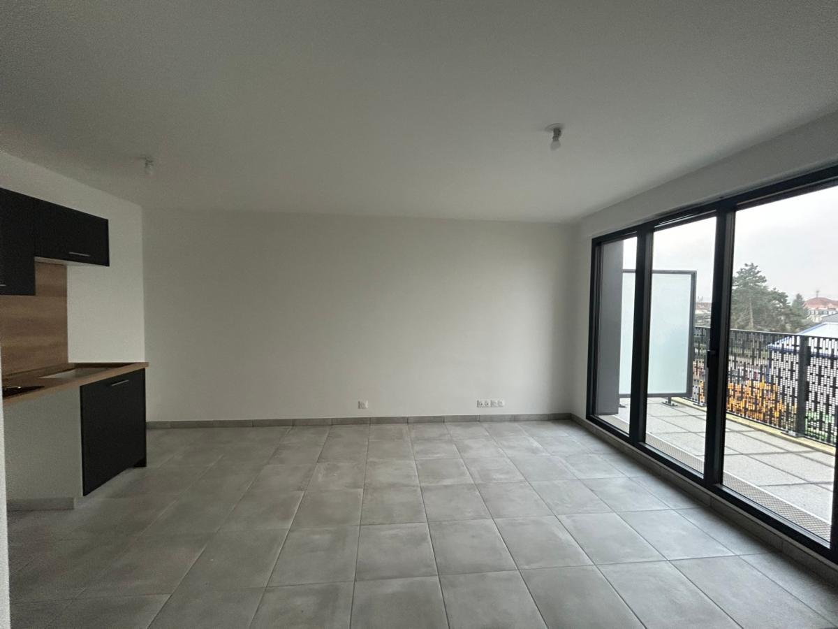 
																																							2 pièces - 
																																						2ème étage - 40m² - 704,44 € - Photo #1