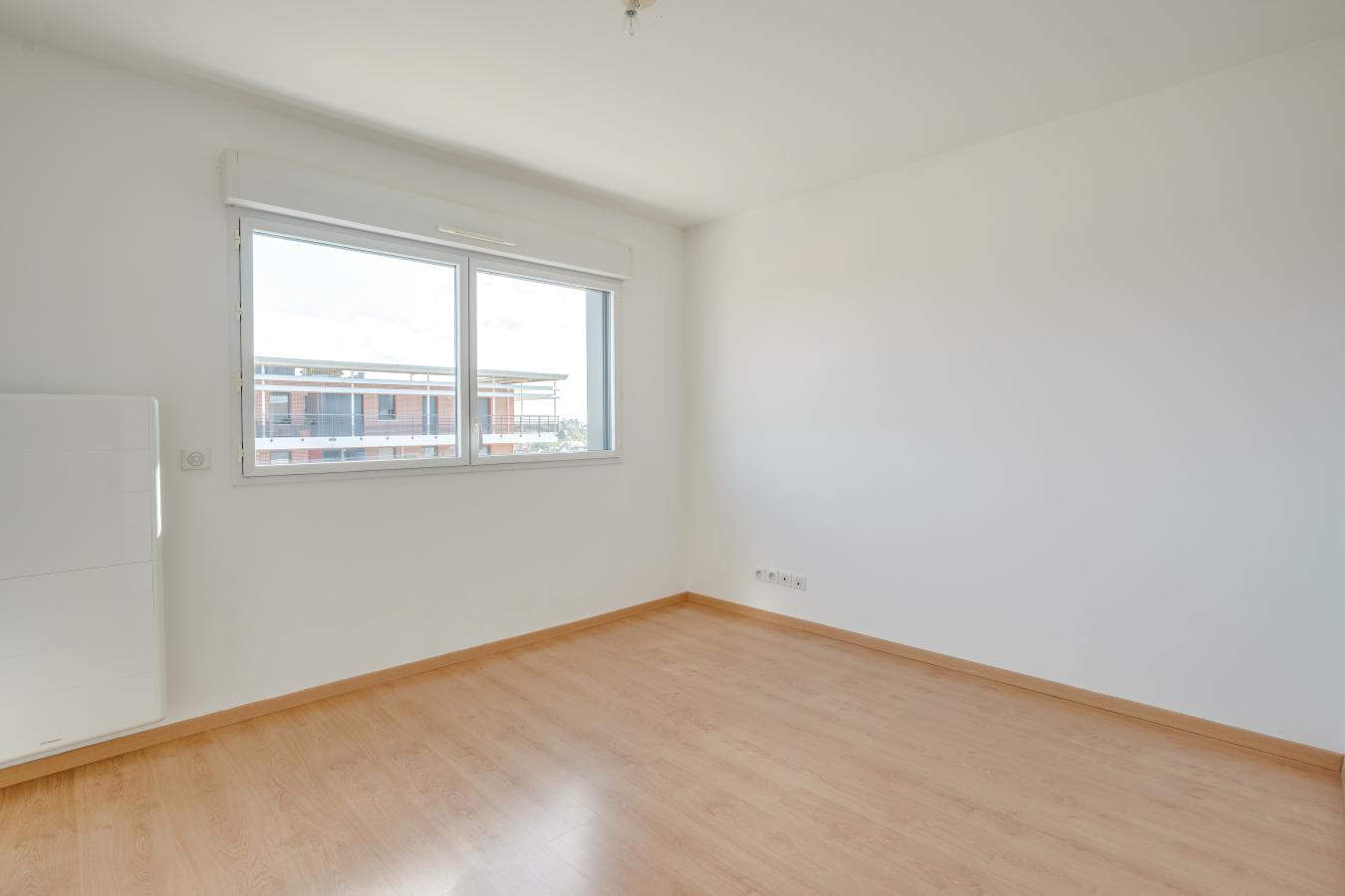 5 pièces - 5ème étage - 102m² - 1 094,55 € - Photo #2
