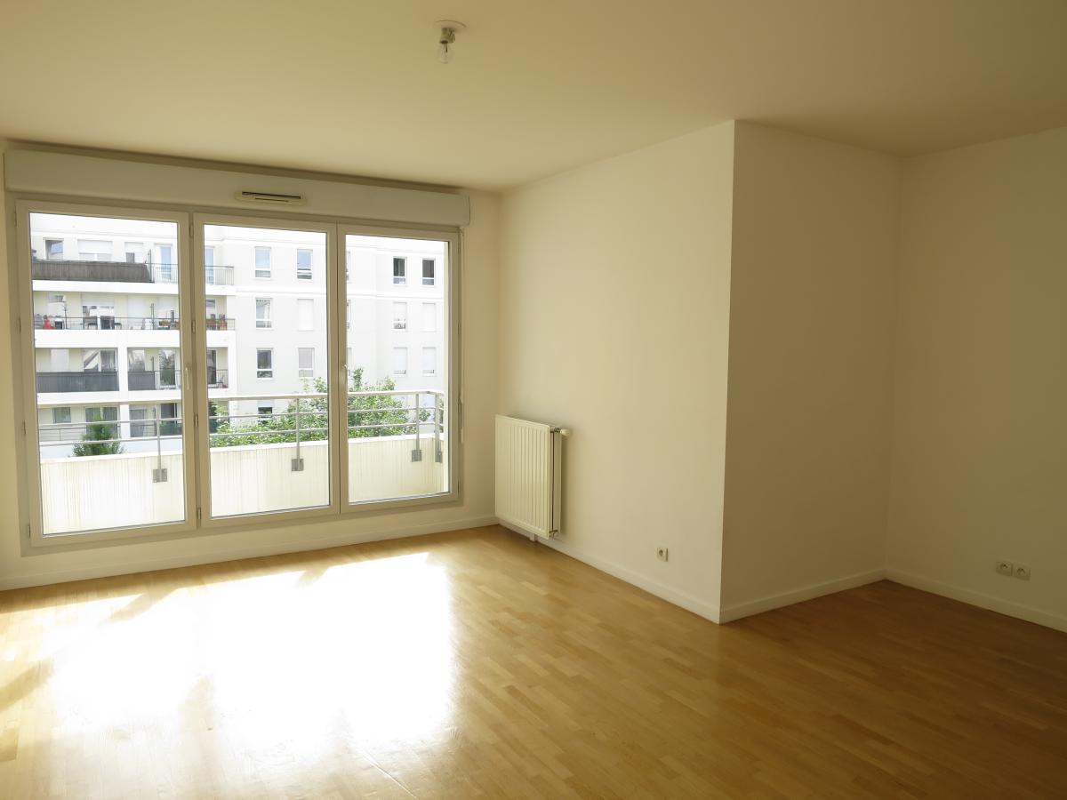 2 pièces - 1er étage - 47m² - 1 010,18 € - Photo #1