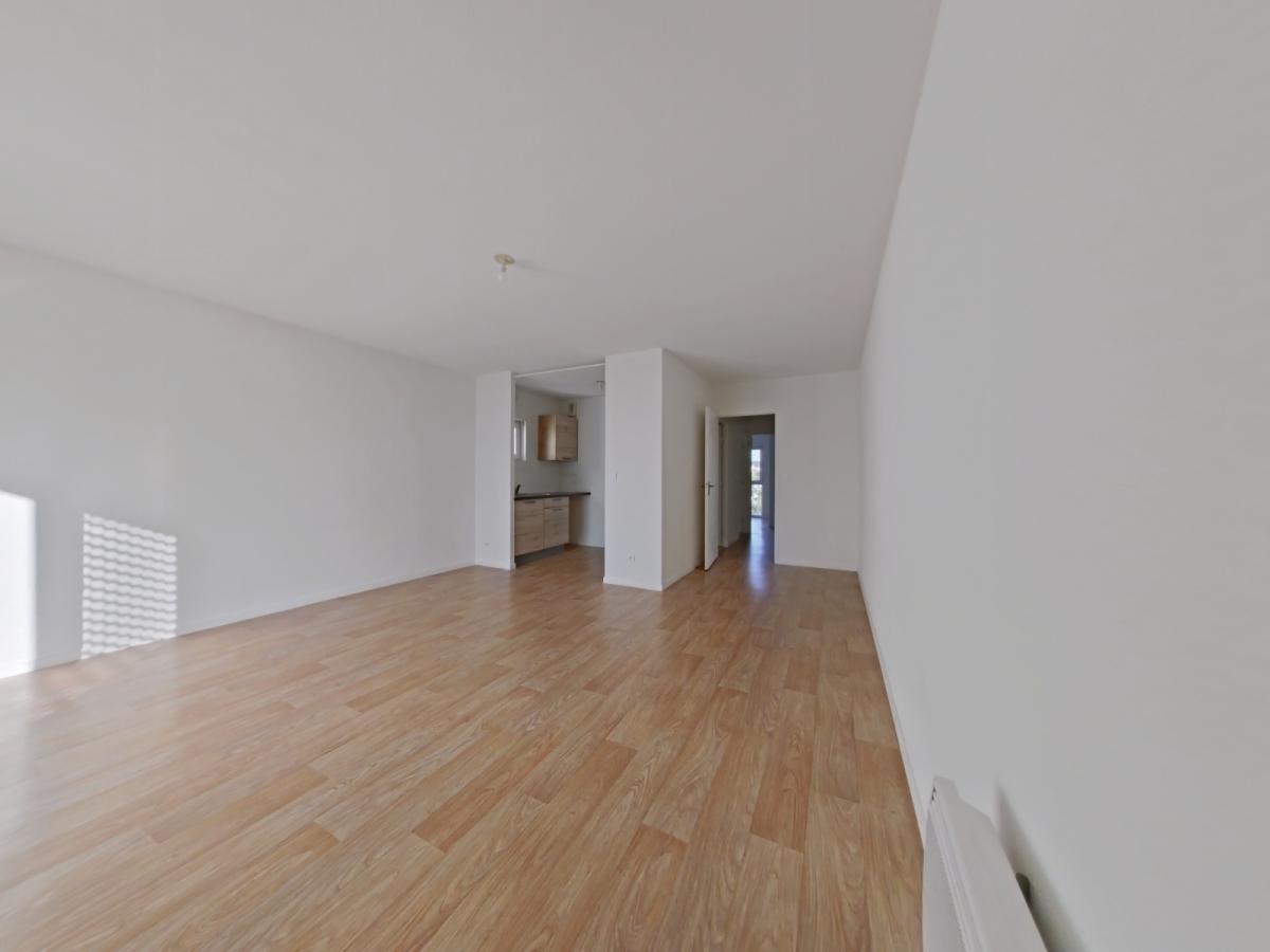 3 pièces - 2ème étage - 60m² - 730,93 € - Photo #0
