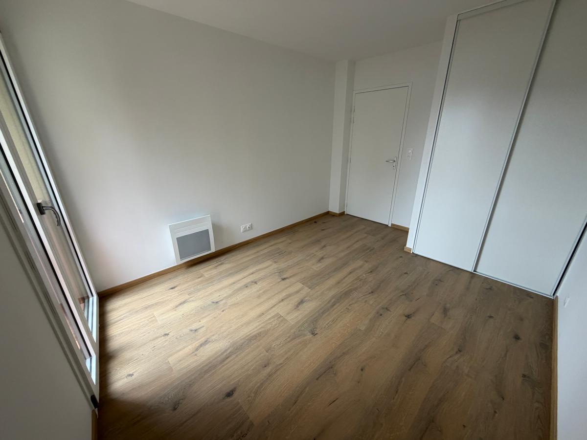 
																			3 pièces - 
																		1er étage - 61m² - 729,38 € - Photo #6