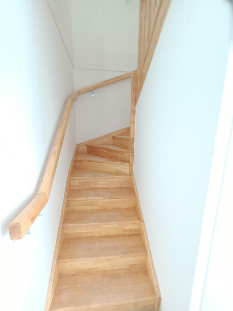 3 pièces - 1er étage - 63m² - 1 162,51 € - Photo #3