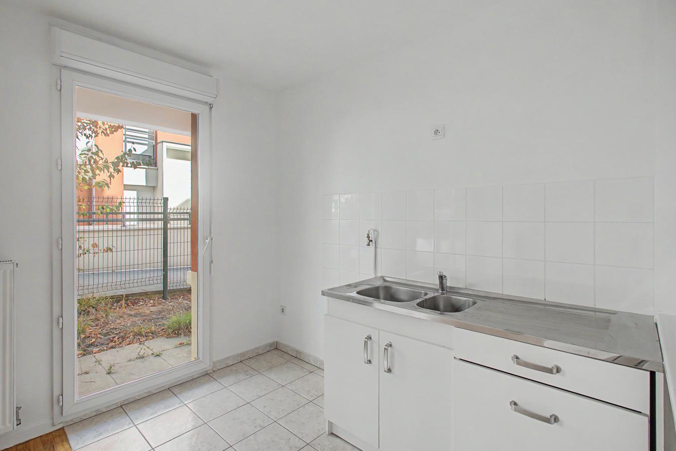 2 pièces - RDC - 52m² - 1 363,19 € - Photo #4