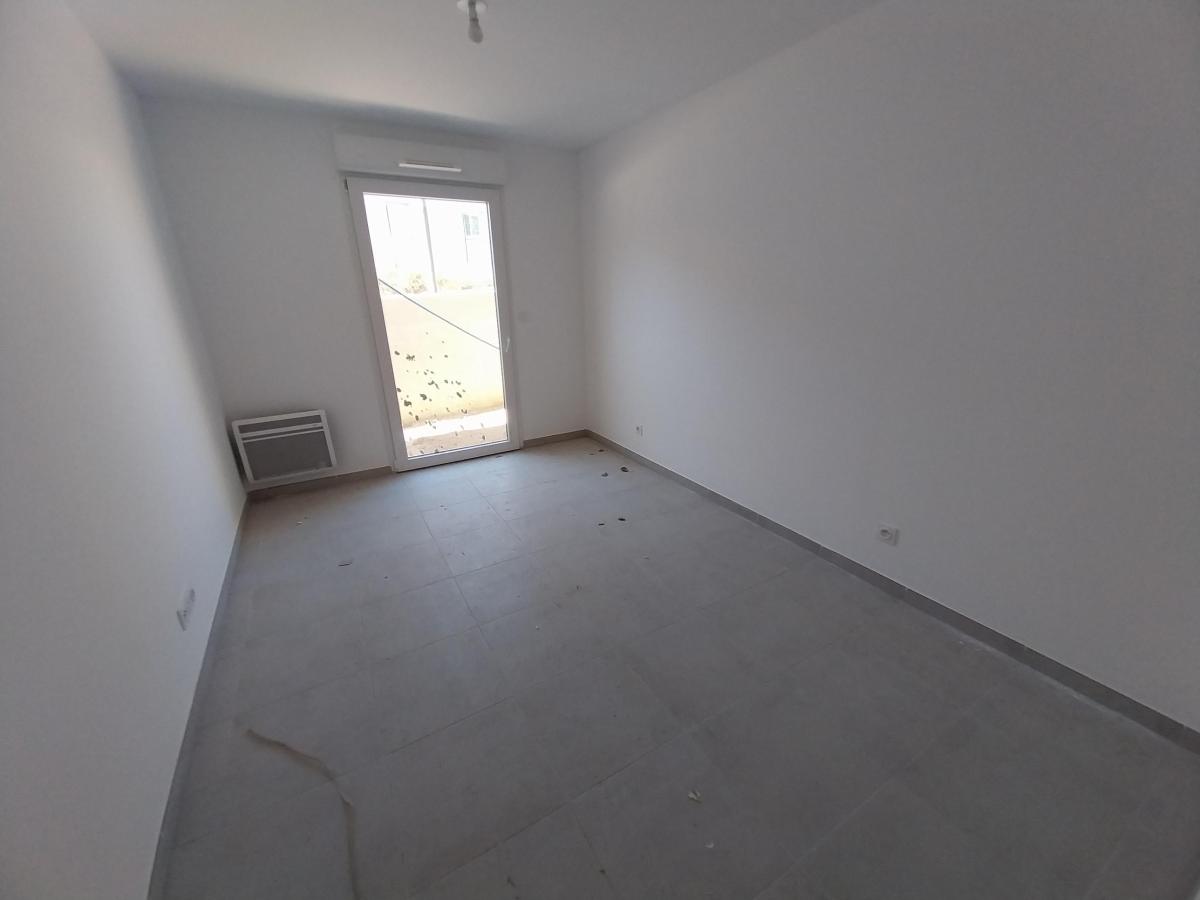 3 pièces - RDC - 64m² - 990,83 € - Photo #4