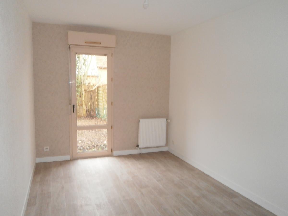 
																			3 pièces – 
																		RDC – 69m² - 99 000 € - Photo #4