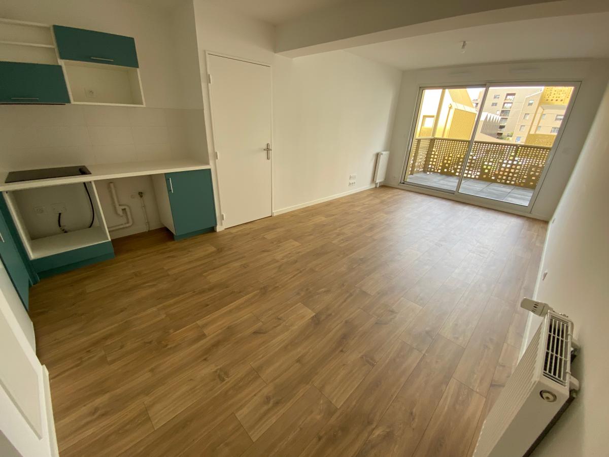 2 pièces - 2ème étage - 46m² - 719,00 € - Photo #3