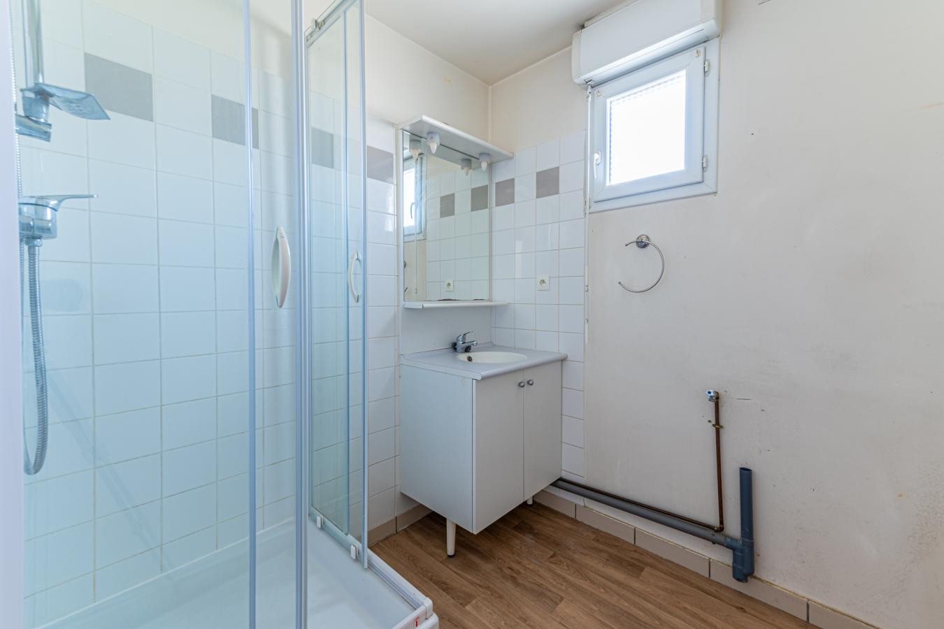 
																																							4 pièces - 
																																						12ème étage - 69m² - 1 341,38 € - Photo #4