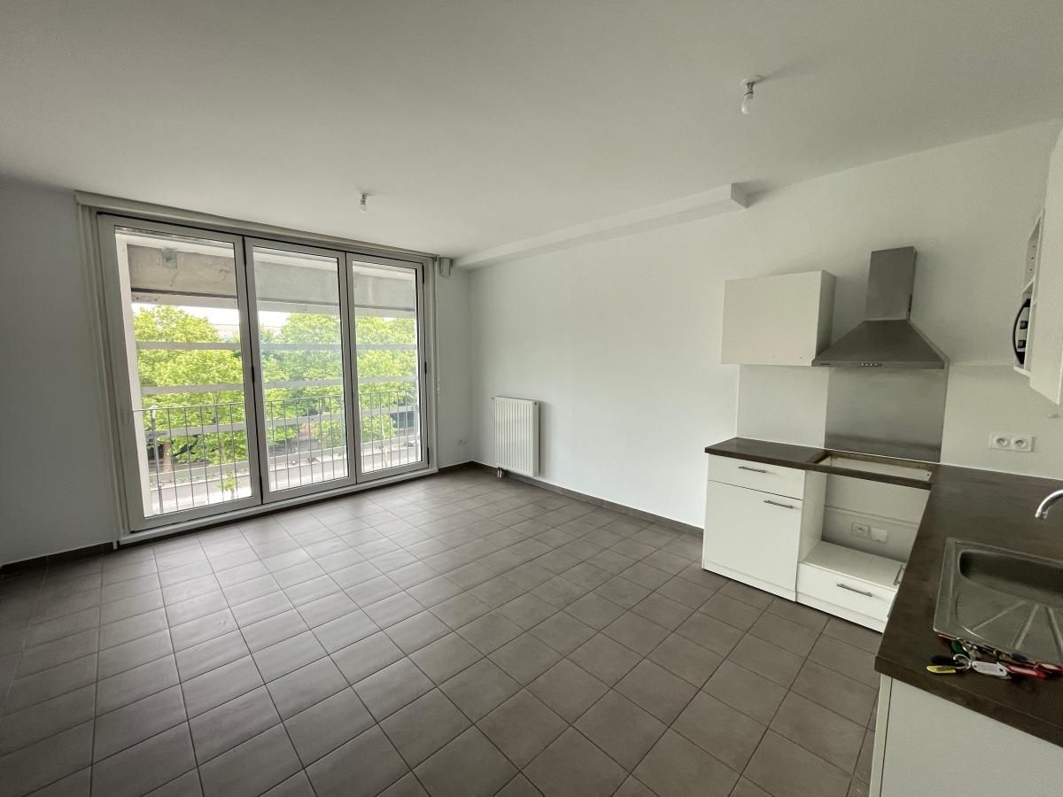 
																			3 pièces - 
																		5ème étage - 82m² - 1 849,34 € - Photo #5