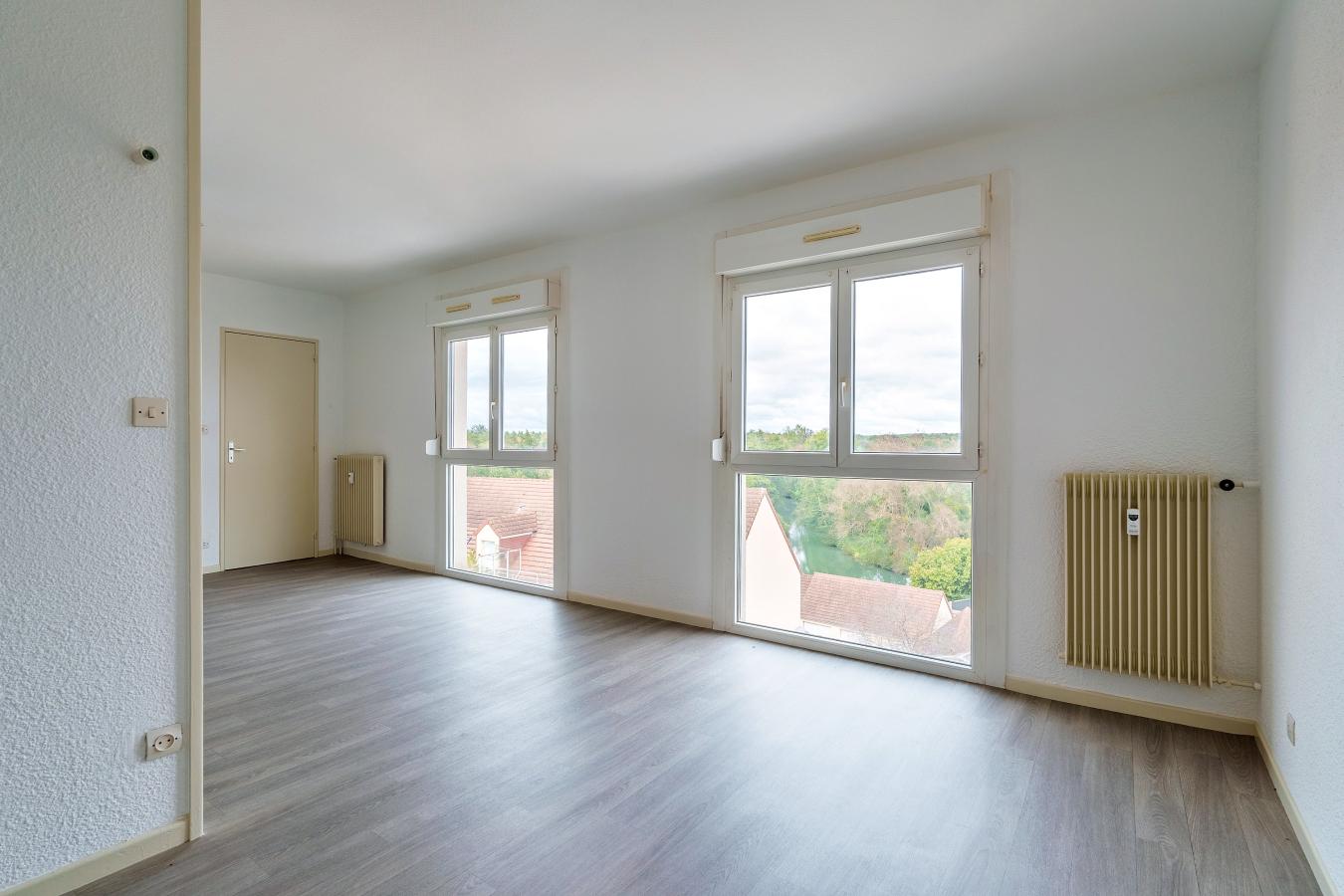 4 pièces - RDC - 81m² - 580,94 € - Photo #4