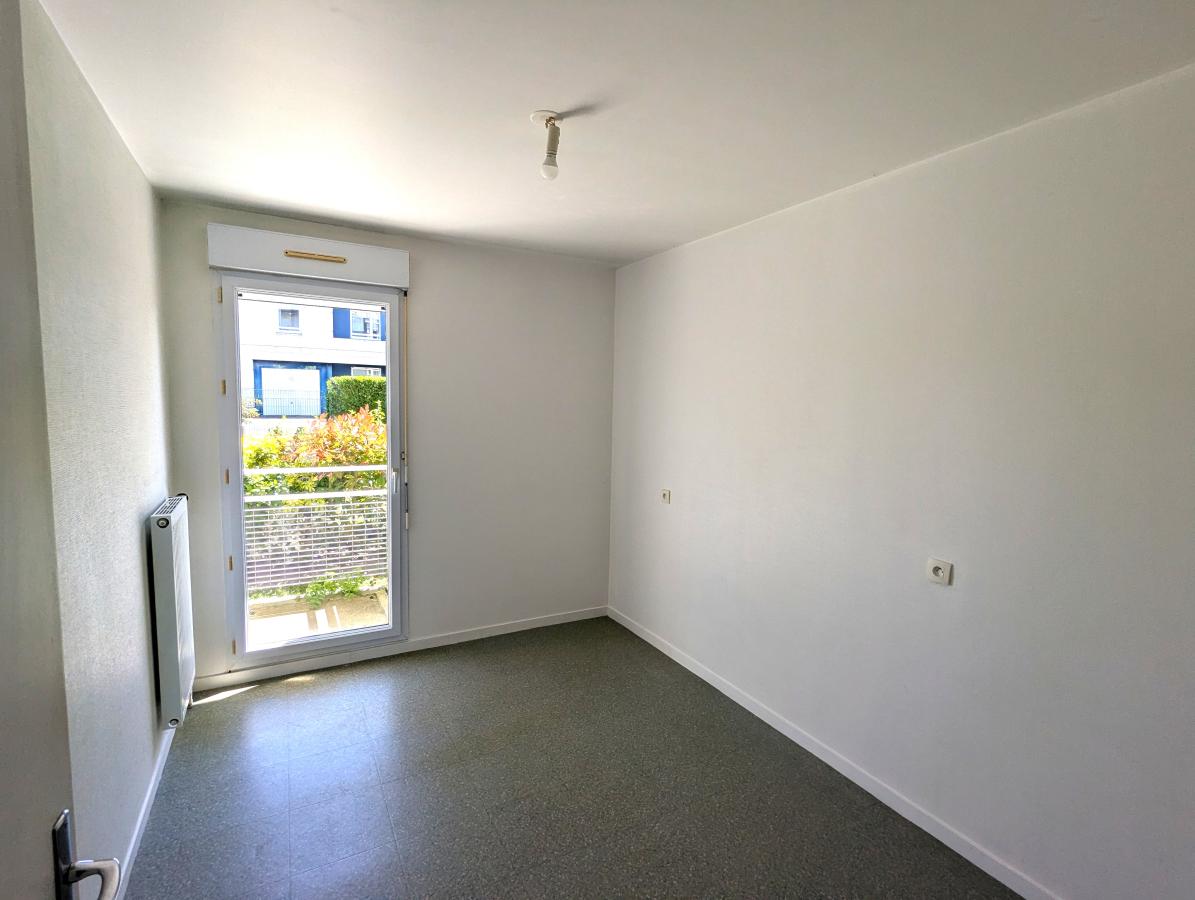 
																																							3 pièces - 
																																						RDC - 72m² - 140 000 € - Photo #4