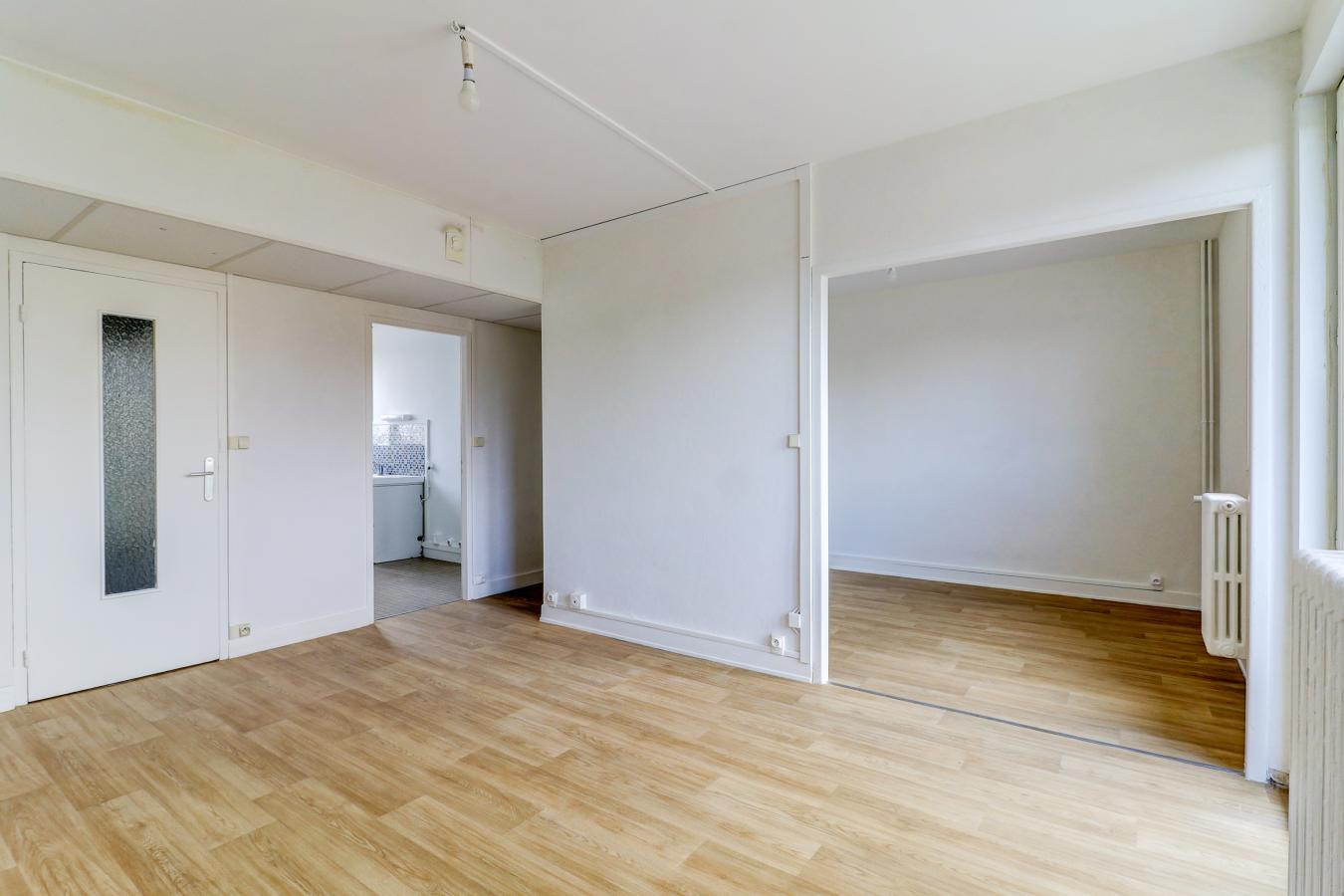 4 pièces - 3ème étage - 61m² - 623,42 € - Photo #3