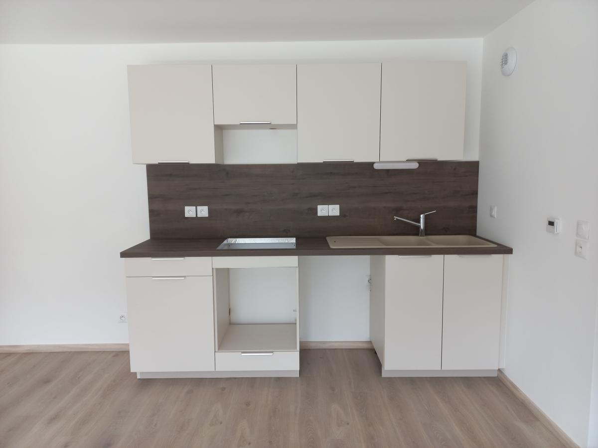 3 pièces - 2ème étage - 68m² - 836,72 € - Photo #2