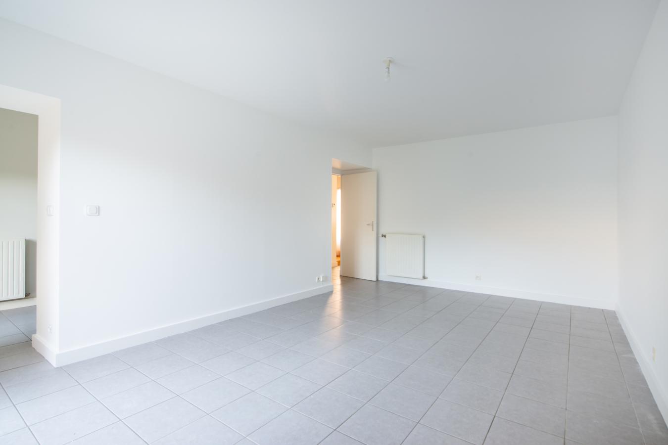 
																																							5 pièces - 
																																						RDC - 95m² - 265 000 € - Photo #1