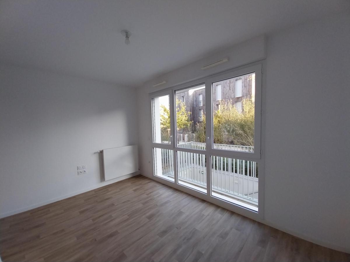 1 pièce - 1er étage - 22m² - 458,35 € - Photo #4