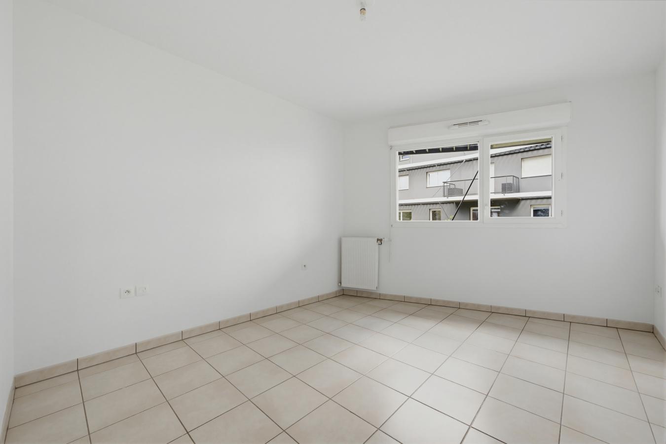 
																																							3 pièces - 
																																						2ème étage - 61m² - 170 000 € - Photo #3
