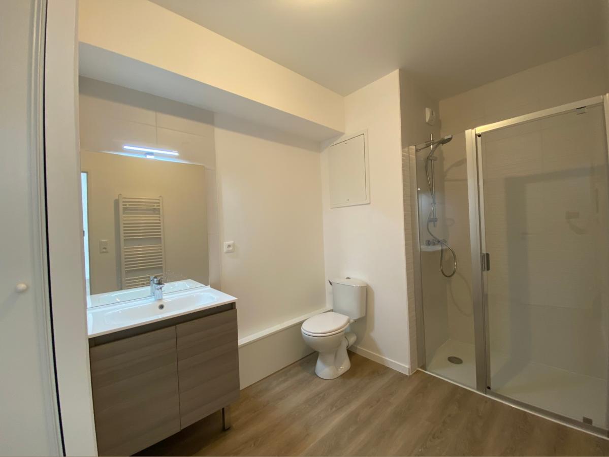 
																			2 pièces - 
																		RDC - 53m² - 784,13 € - Photo #6