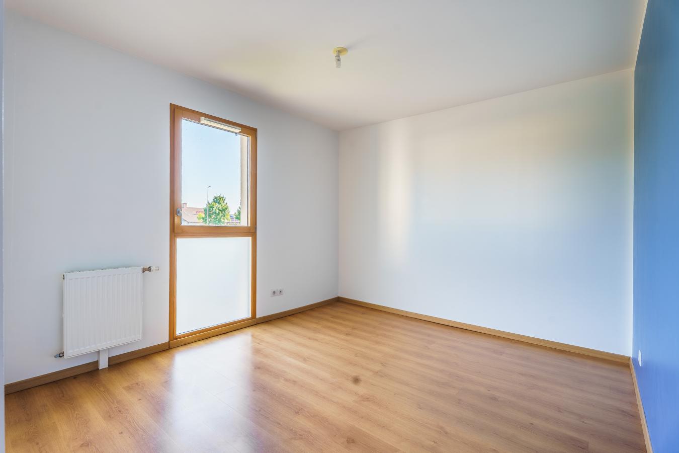 
																																							4 pièces - 
																																						RDC - 92m² - 1 300,53 € - Photo #4