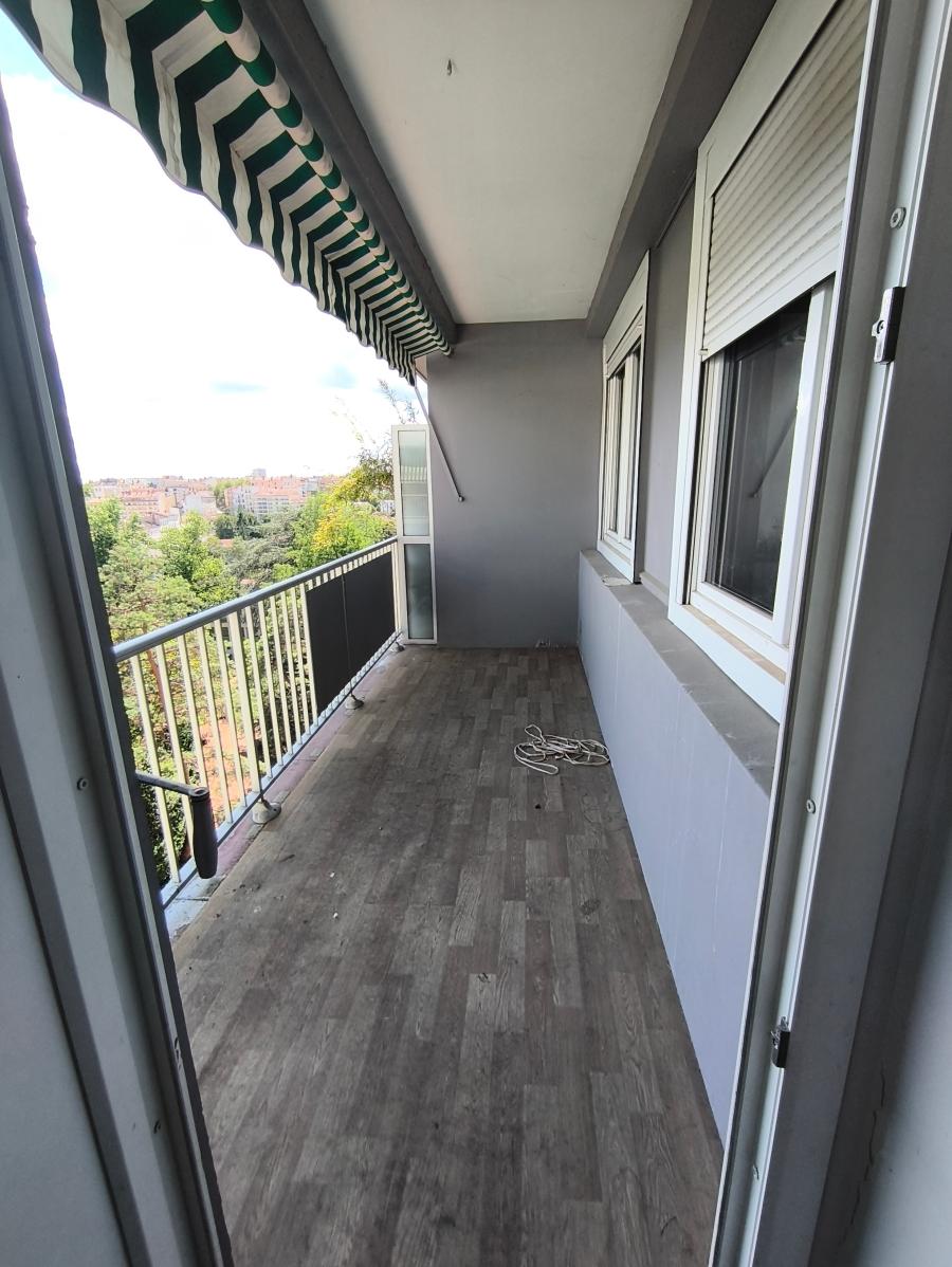 
																																							4 pièces - 
																																						5ème étage 275 000 € - Photo #1
