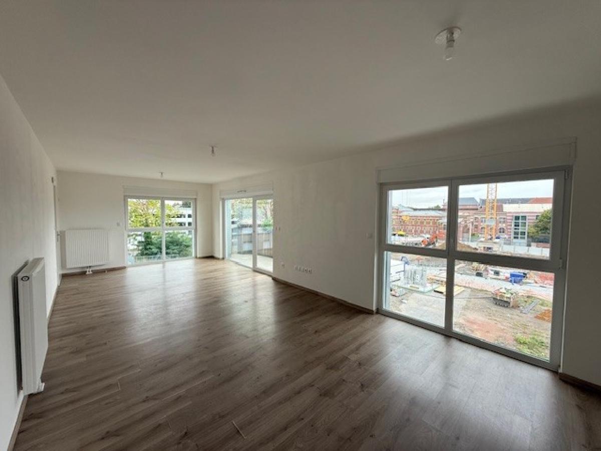 
																																							2 pièces - 
																																						3ème étage - 56m² - 810,12 € - Photo #1