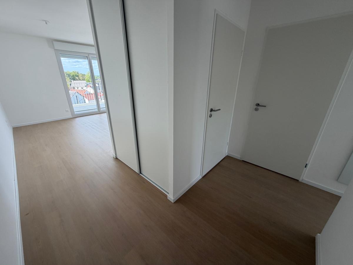 2 pièces - 5ème étage - 44m² - 764,93 € - Photo #6