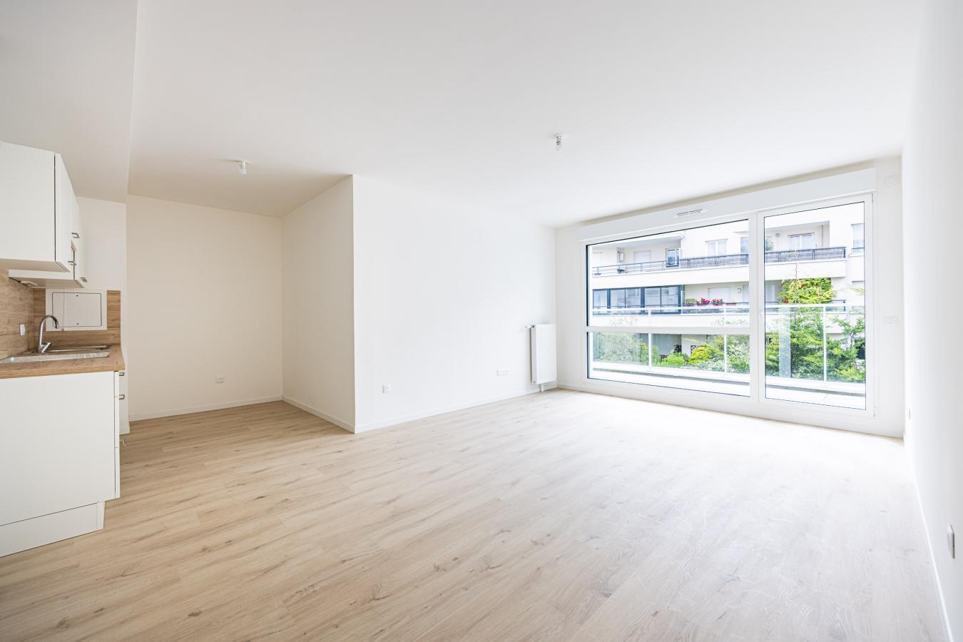 
																																							5 pièces - 
																																						5ème étage - 109m² - 2 808,42 € - Photo #1