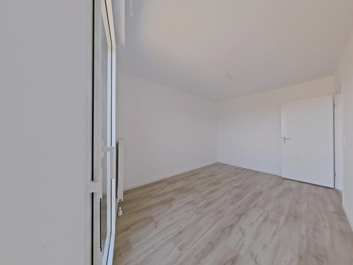 
																																							2 pièces - 
																																						5ème étage - 42m² - 645,24 € - Photo #3