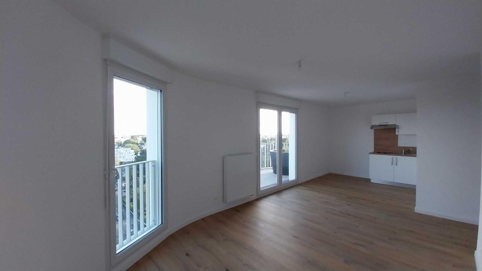 2 pièces - 9ème étage - 45m² - 724,40 € - Photo #2