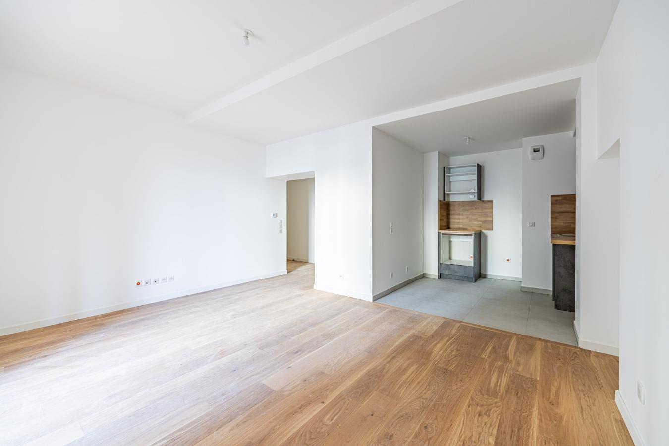 
																			1 pièce - 
																		RDC - 36m² - 1 324,00 € - Photo #3