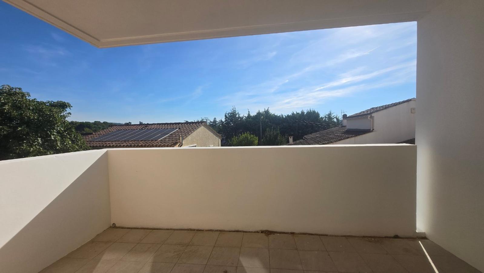 
																																							3 pièces - 
																																						1er étage - 61m² - 905,17 € - Photo #1