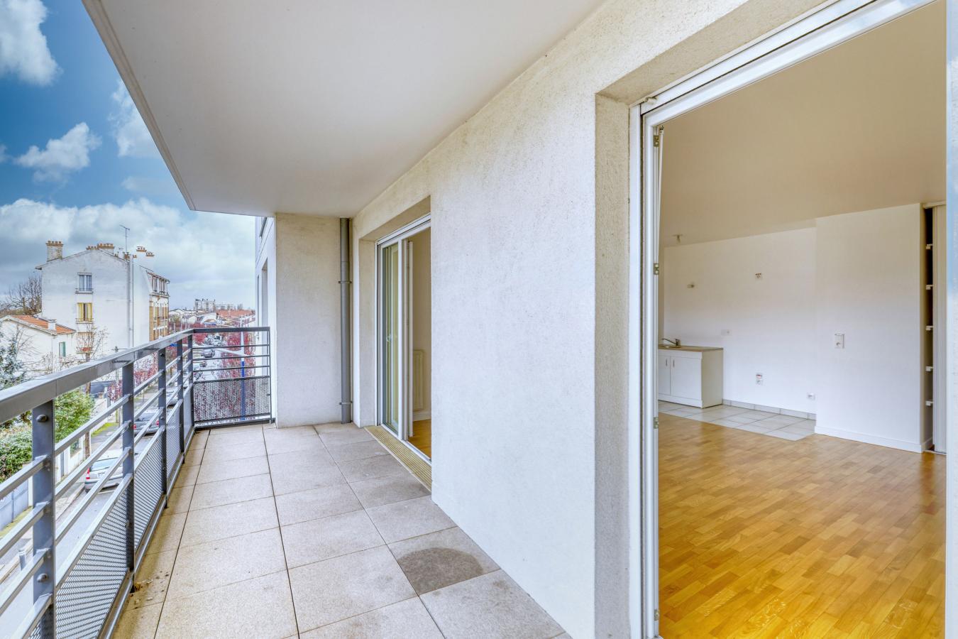 3 pièces - 3ème étage - 59m² - 191 000 € - Photo #2