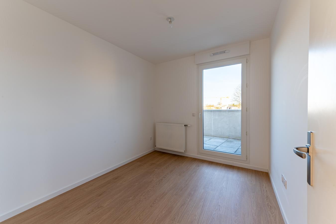 
																																							5 pièces - 
																																						4ème étage - 95m² - 1 622,84 € - Photo #6