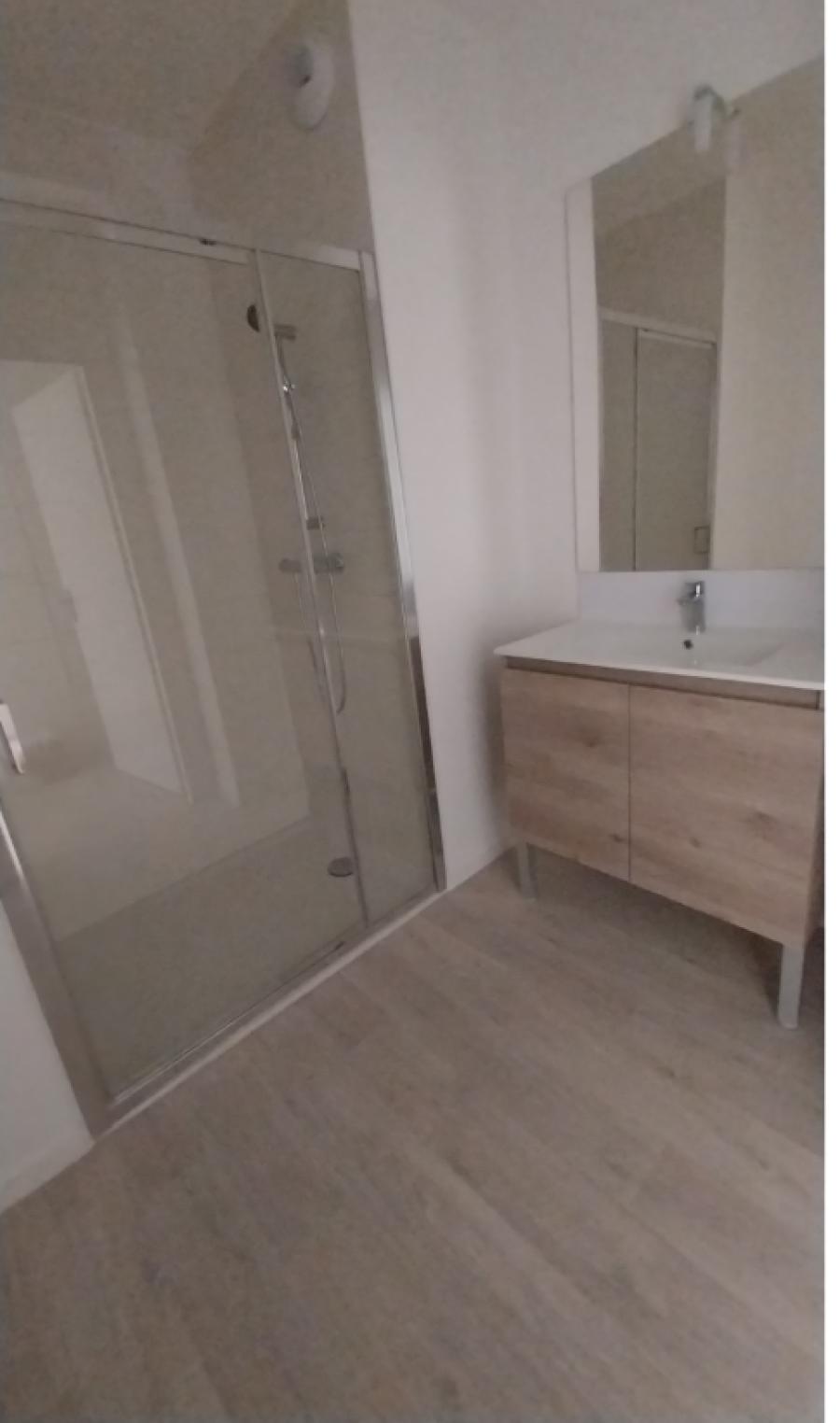 
																																							2 pièces - 
																																						2ème étage - 42m² - 551,33 € - Photo #3