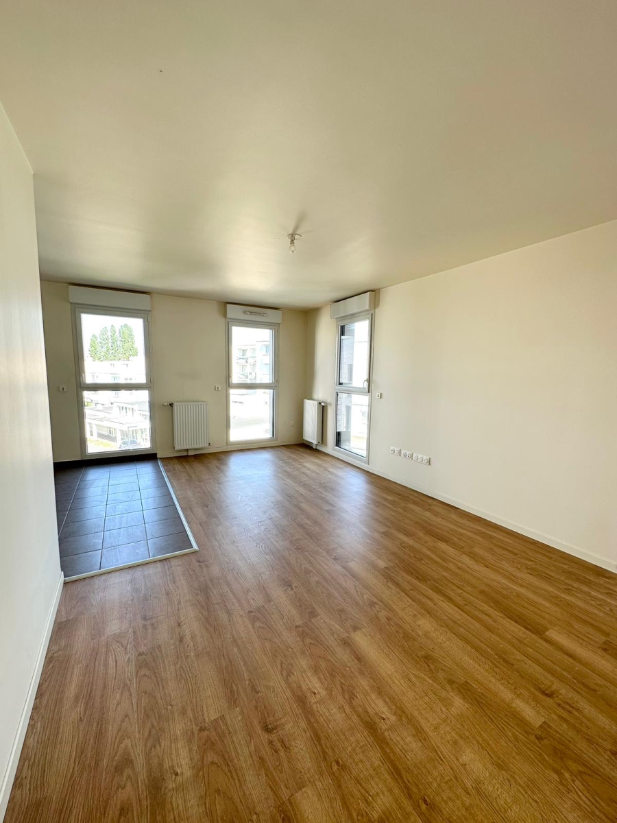 
																																							2 pièces - 
																																						3ème étage - 50m² - 862,08 € - Photo #1