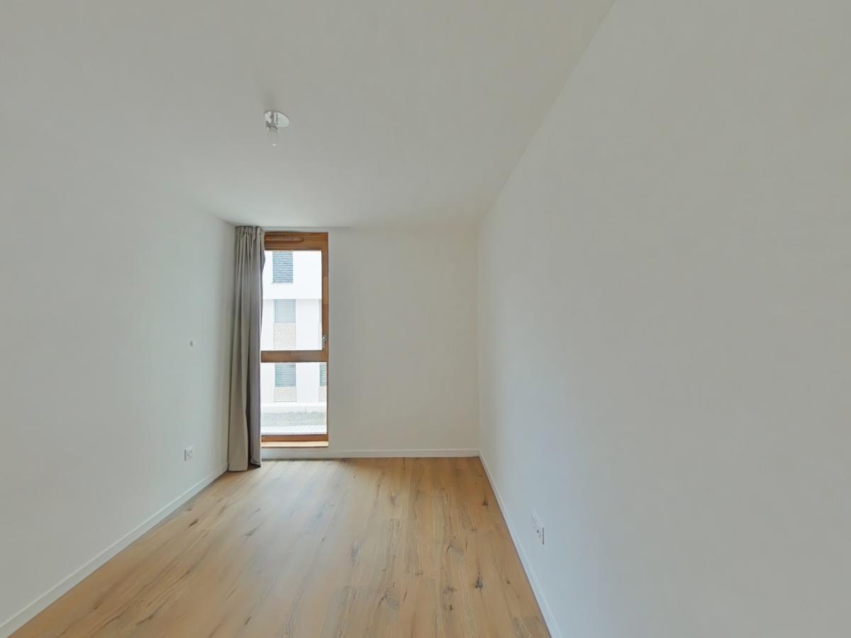 
																																							4 pièces - 
																																						3ème étage - 80m² - 1 126,57 € - Photo #4
