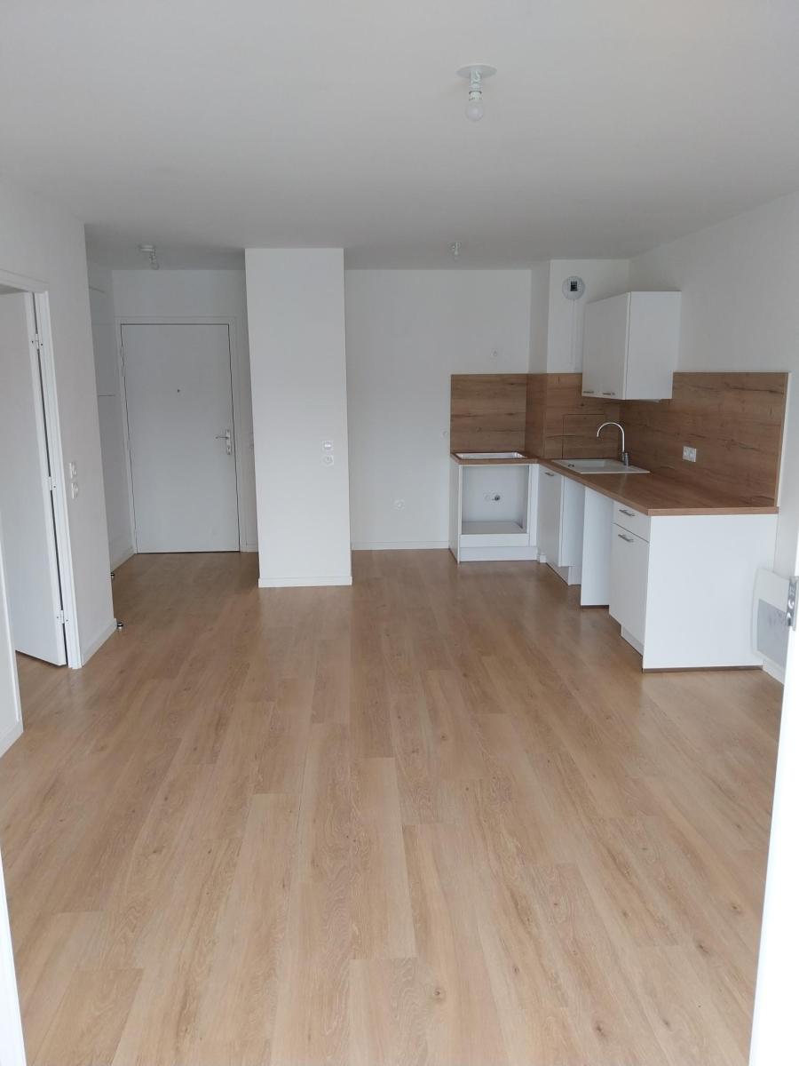
																																							2 pièces - 
																																						2ème étage - 43m² - 919,55 € - Photo #4