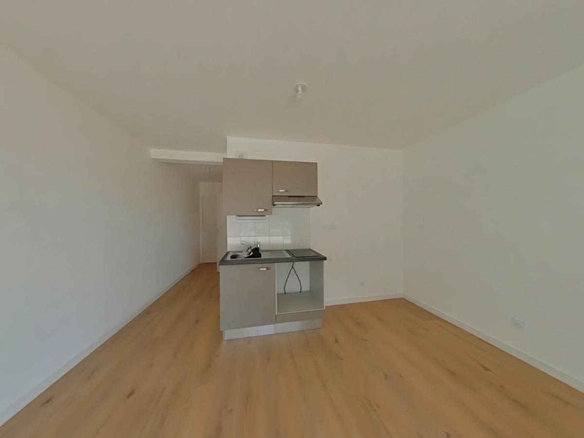 
																																							2 pièces - 
																																						RDC - 43m² - 687,29 € - Photo #4